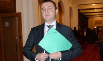Общини фалират, Горанов пресмята: Милиони дължат!