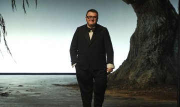 Диктатори в модата: Албер Елбаз