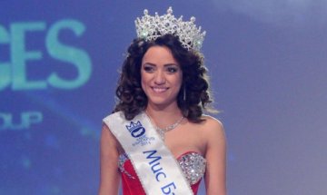 "Мис България" – говедарка, сдава модния подуим