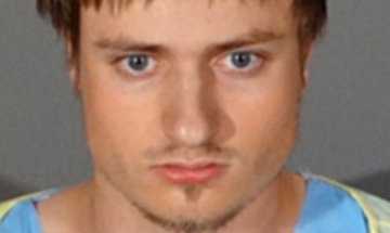 Хванаха тежко въоръжен мъж преди гей парад в Калифорния