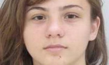Върна се! Даниела сама се прибрала вкъщи