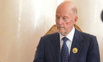 Царя иска в ерата на технологиите да гласуваме... по пощата