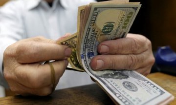 Как се отнасяме към парите според зодията?