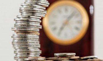 Кой си купува облигации със 100-годишен падеж