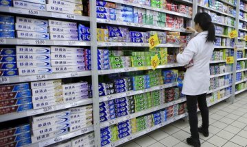 Каква е ролята на флуорната паста за зъби при децата?