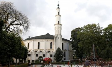 Проповядват джихад в централната джамия в Брюксел 