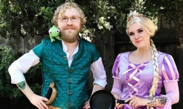 Две сърца в едно: Двама си предложиха брак заедно