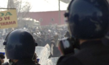 Най-малко 13 убити при бунт в затвор в Таджикистан