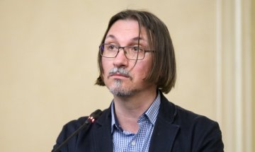 Ще се подмени ли историята – как е представен комунизмът в учебниците по история? 