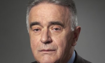 Президентът назначи Димитър Икономов за секретар по външна политика 