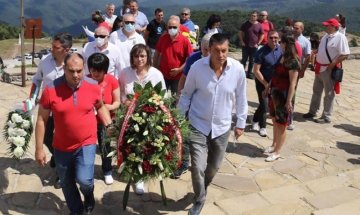 Нинова: Шипка е връх на българското достойнство