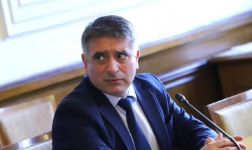 Данаил Кирилов за оставката си: Решението е изцяло мое!