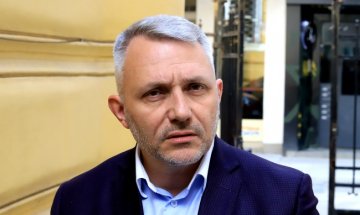 Хаджигенов: От "Има такъв народ" трябва да забравят егото 