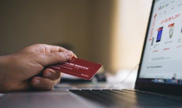 Най-много купуваме на изплащане за телевизори и смартфони