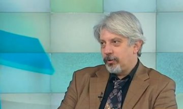 Проф. Витанов: Мечката заспа, да не я дърпаме за опашката