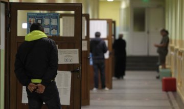 ЦИК: Има няколко все още неотворени секции