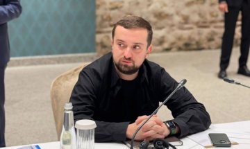 Кирило Тимошенко напусна кабинета на Зеленски 