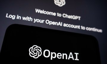 ChatGPT си "намери" работа на пълен работен ден