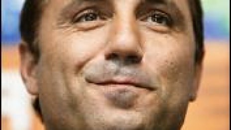 Спряха интернет съревнованието Стоичков-Хаджи заради манипулации