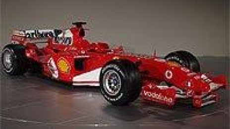 Ферари  дебютира с  F2005 за Гран при на Бахрейн
