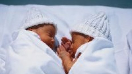 Австралийците решиха проблема с ниската раждаемост