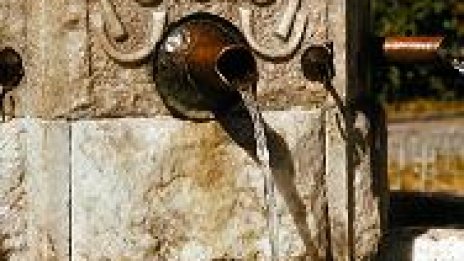 15-годишен е авторът на телефонната заплаха за водата в Стара Загора