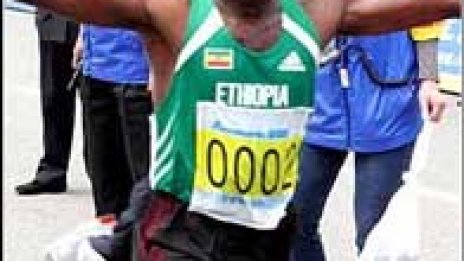 Хайли Негусие спря кенийското господство с победа в Бостънския маратон