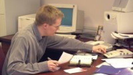 Близо 14 милиона работещи европейци живеят в бедност