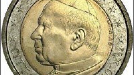 Монети с лика на папа Йоан Павел II се търгуват за $400 на черно