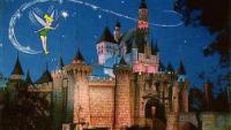 Забраняват плюенето и пушенето в Disneyland