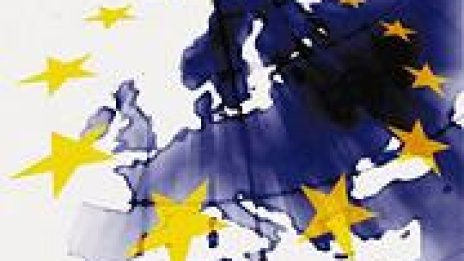 42 милиона французи гласуват за Европейската конституция