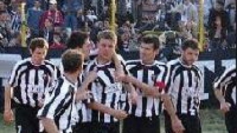 Локомотив (Пловдив) нанесе първа загуба на ЦСКА в първенството