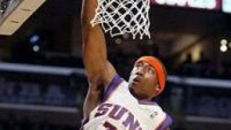 Студамайър върна мечтите на Финикс