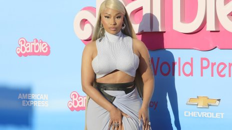 Тръмп подари на Ники Минаж библия с подписа си 