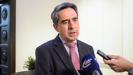Плевнелиев: Ходът на Радев е опасен и ще бъде с тежки последици