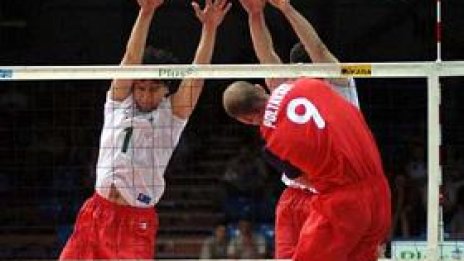 Губим с 0:3 от Русия на волейбол