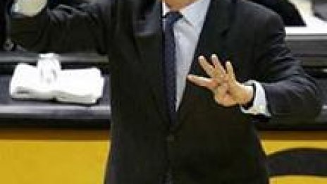 Детройт Пистънс освободи треньора си