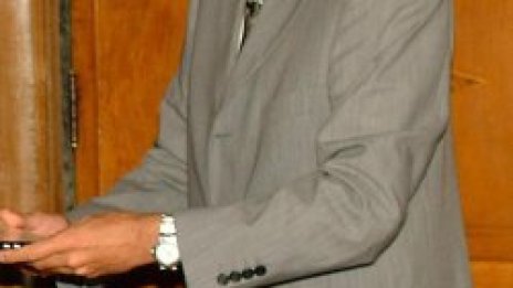 Съдът върна Георги Александров на поста шеф на КРС