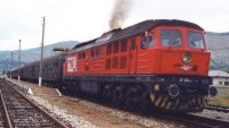 Повечето жп линии са възстановени, влакът към морето пътува с 25 км/ч