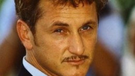 Шон Пен спасява хора в Ню Орлеанс