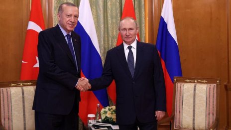 Ердоган и Путин обсъдиха сигурността на корабоплаването в Черно море
