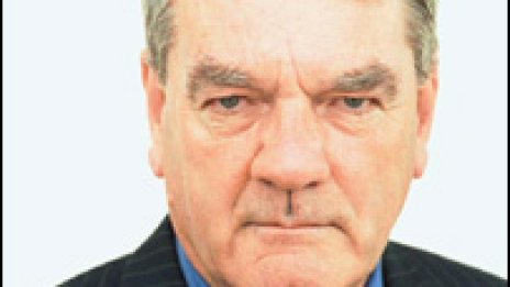 Арестуваха британски историк заради отричане на Холокоста