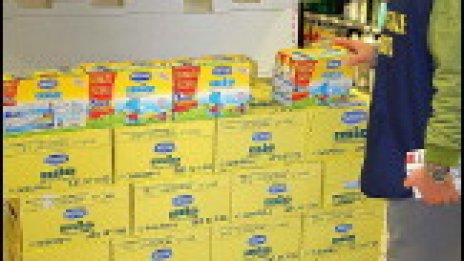 Нестле изтегля милиони литри бебешко мляко