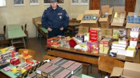 След "войната" по празниците: 79 ранени и 347 248 иззети изделия