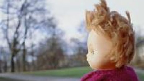 В Рим бесят кукли в знак на протест срещу високите цени на жилищата