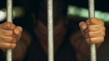 Три години затвор за похитител на двама души в &bdquo;Стрелбище&ldquo;