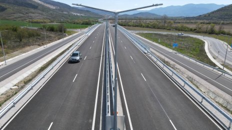 От "Прогресивна България" на Радев вече обещават: Ще оправим всички магистрали