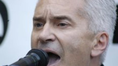 Сидеров предприема собствено разследване, в парламента злорадствали