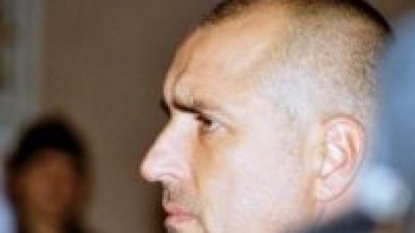 ГЕРБ пази управляващите до 1 януари, след това ги бута