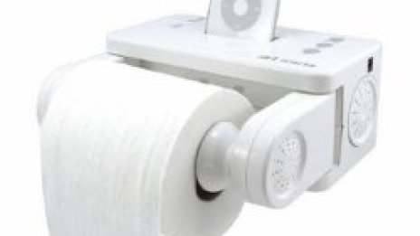 Пуснаха „тоалетна“ iPod приставка